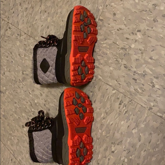 Carter snow boots(kids) - Picture 3 of 3